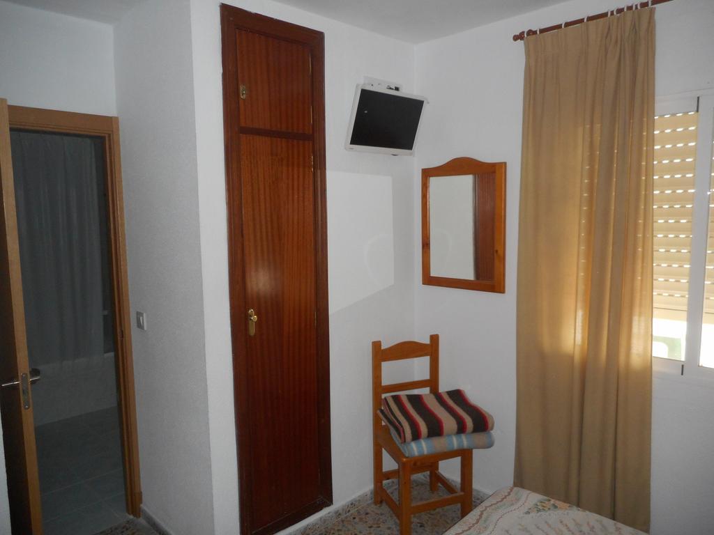 Hostal Paco Pepe Conil De La Frontera Kamer foto