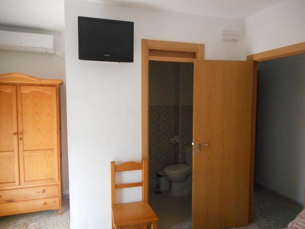 Hostal Paco Pepe Conil De La Frontera Kamer foto
