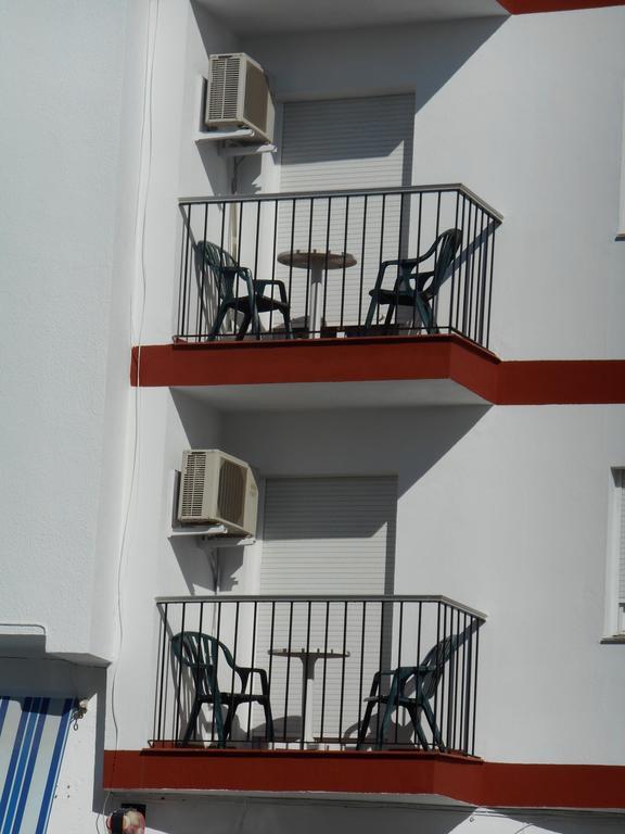 Hostal Paco Pepe Conil De La Frontera Buitenkant foto