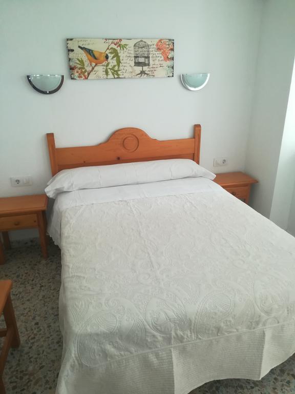 Hostal Paco Pepe Conil De La Frontera Buitenkant foto
