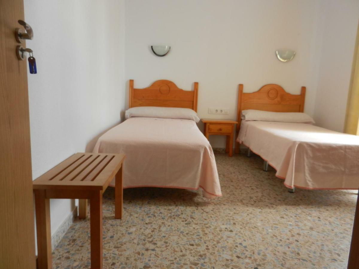 Hostal Paco Pepe Conil De La Frontera Buitenkant foto