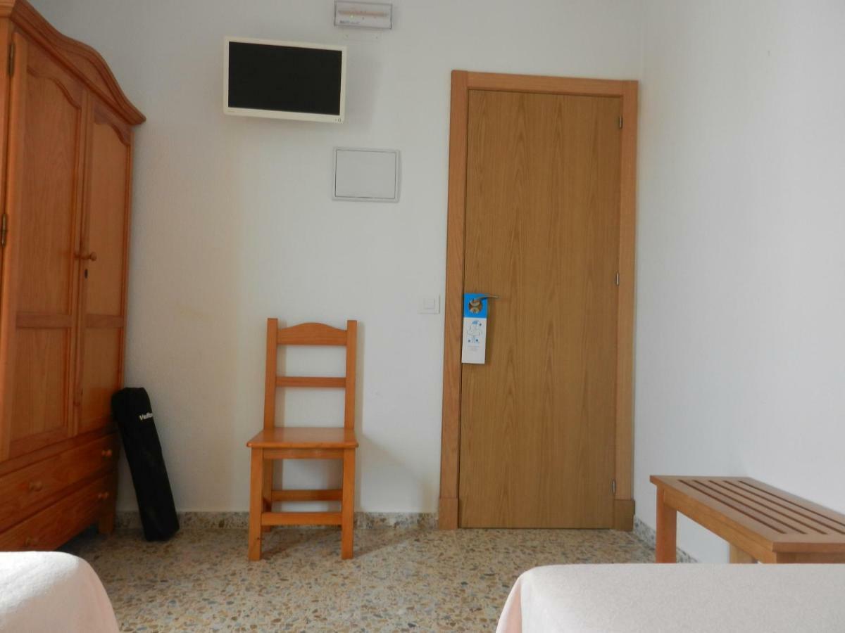 Hostal Paco Pepe Conil De La Frontera Buitenkant foto